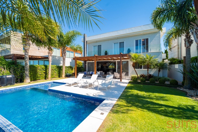 Excelente sobrado beira lago no condomínio Enseada: 10ª foto da galeria de imagens do imóvel