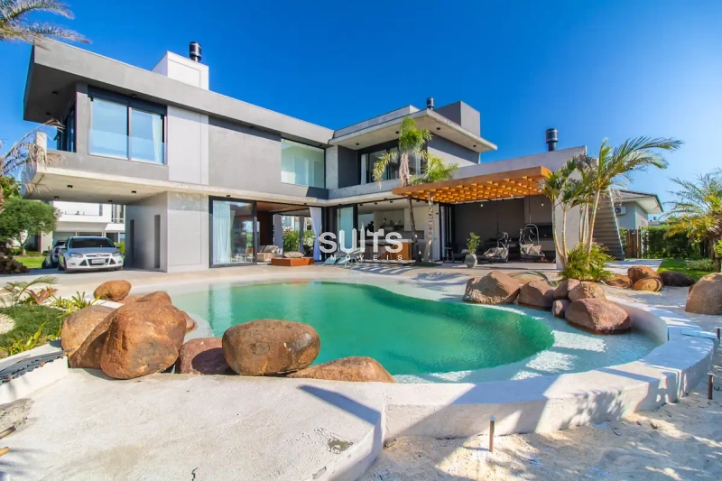 Sobrado com design único e inovador no cond. Náutico Lagoa do Passo: 2ª foto da galeria de imagens do imóvel