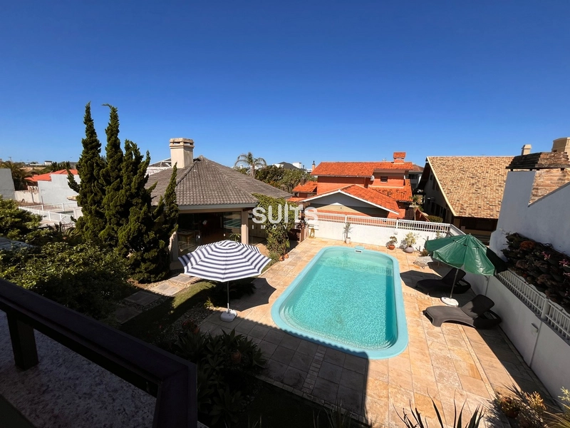 Excelente sobrado na praia de Atlântida: 30ª foto da galeria de imagens do imóvel