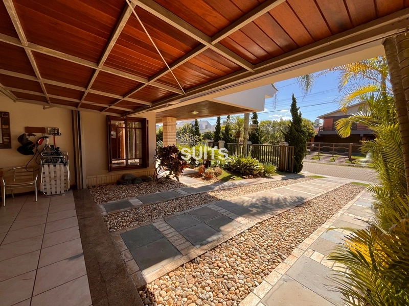 Excelente sobrado na praia de Atlântida: 3ª foto da galeria de imagens do imóvel