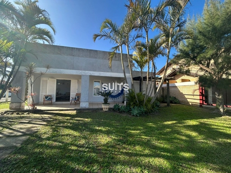 Excelente casa à venda em Atlântida: 2ª foto da galeria de imagens do imóvel