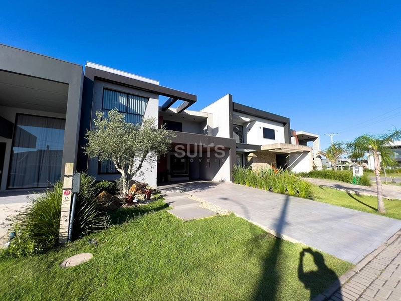 Excelente sobrado novo no condomínio Sunset: 4ª foto da galeria de imagens do imóvel