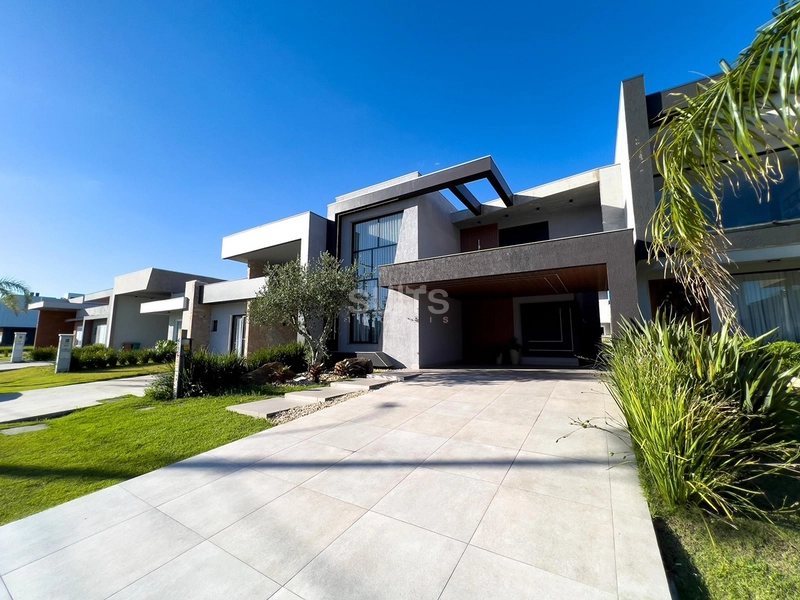 Excelente sobrado novo no condomínio Sunset: 2ª foto da galeria de imagens do imóvel