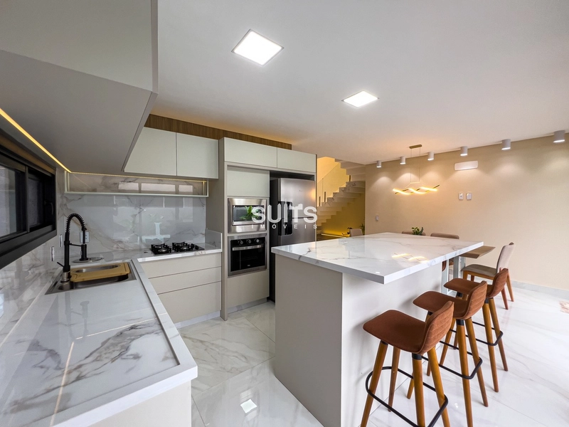 Excelente sobrado novo no condomínio Sunset: 13ª foto da galeria de imagens do imóvel