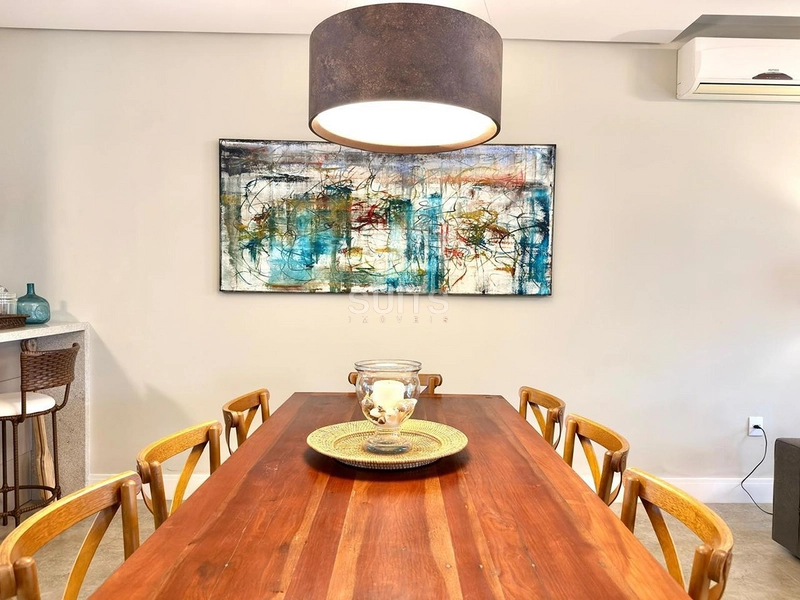 Excelente sobrado de frente para o lago no condomínio Las Palmas : 6ª foto da galeria de imagens do imóvel