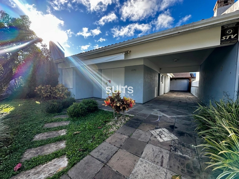 Excelente casa à venda no Centro de Xangri-lá: 2ª foto da galeria de imagens do imóvel