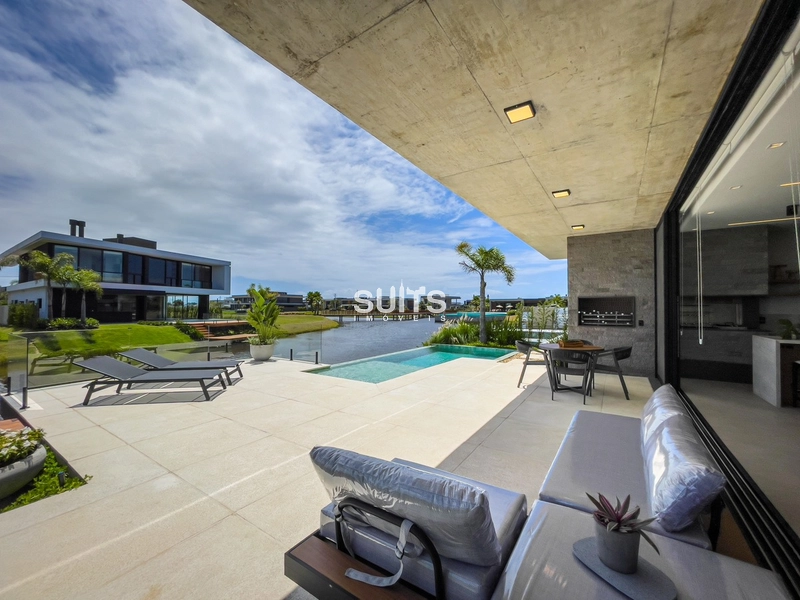 Excelente sobrado as margens do lago no condomínio Sense: 20ª foto da galeria de imagens do imóvel