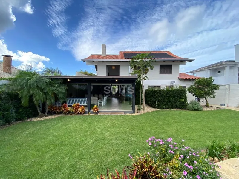 Belíssimo sobrado em Atlântida na região do Caburé: 30ª foto da galeria de imagens do imóvel