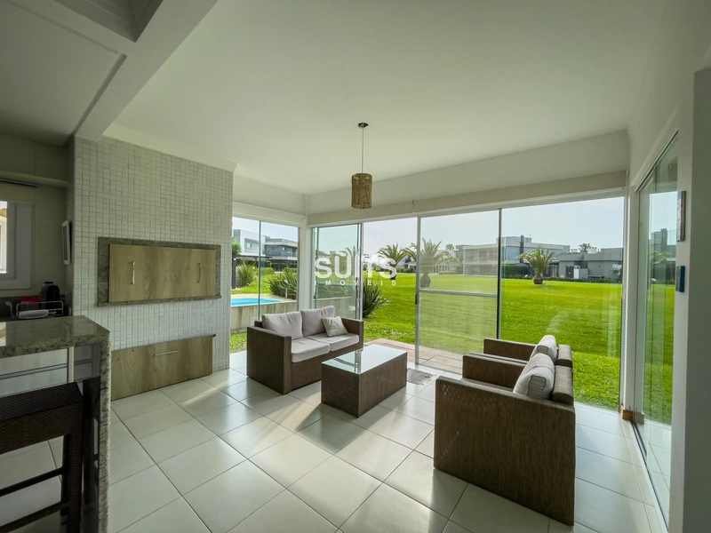 Excelente casa com fundos para área verde no condomínio Ventura: 13ª foto da galeria de imagens do imóvel