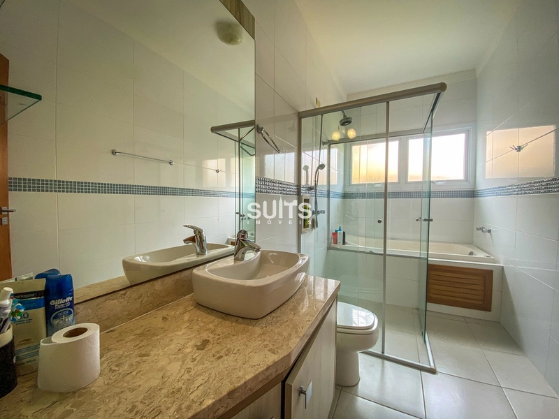 Excelente casa com fundos para área verde no condomínio Ventura: 27ª foto da galeria de imagens do imóvel