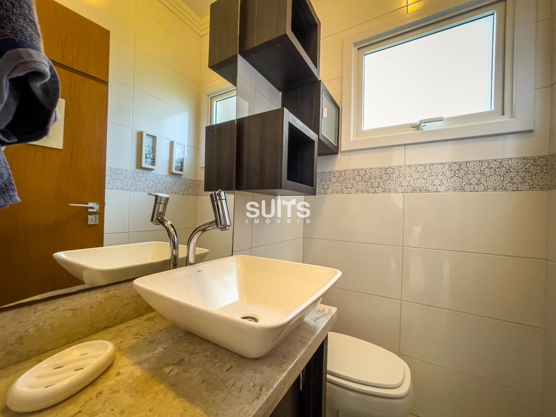 Excelente casa com fundos para área verde no condomínio Ventura: 12ª foto da galeria de imagens do imóvel