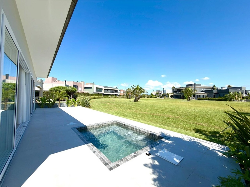 Excelente casa com fundos para área verde no condomínio Ventura: 34ª foto da galeria de imagens do imóvel