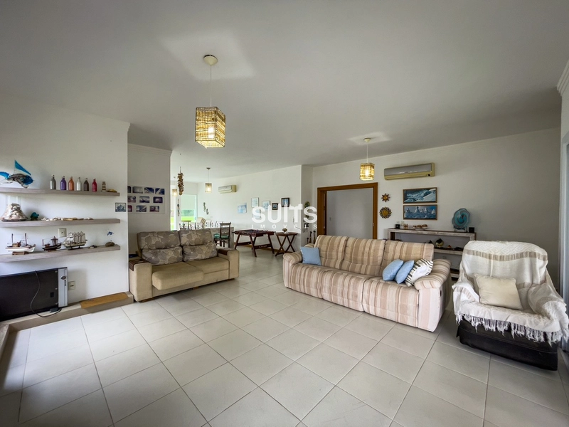 Excelente casa com fundos para área verde no condomínio Ventura: 6ª foto da galeria de imagens do imóvel