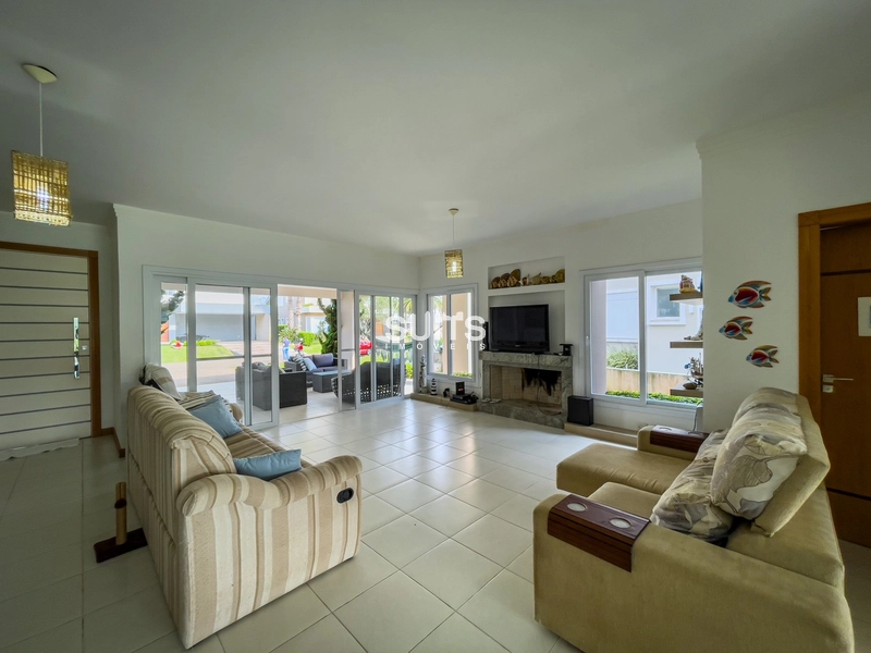 Excelente casa com fundos para área verde no condomínio Ventura: 7ª foto da galeria de imagens do imóvel