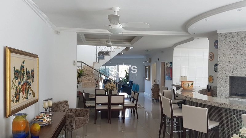 Excelente sobrado à venda no condomínio Condado de Capão: 33ª foto da galeria de imagens do imóvel