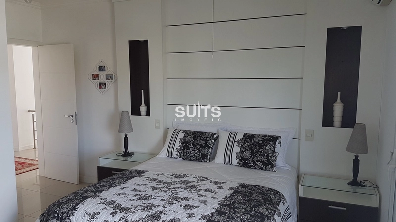 Excelente sobrado à venda no condomínio Condado de Capão: 52ª foto da galeria de imagens do imóvel