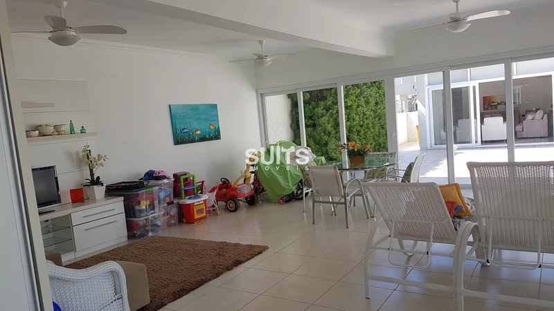 Excelente sobrado à venda no condomínio Condado de Capão: 60ª foto da galeria de imagens do imóvel