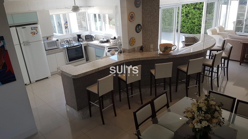 Excelente sobrado à venda no condomínio Condado de Capão: 63ª foto da galeria de imagens do imóvel