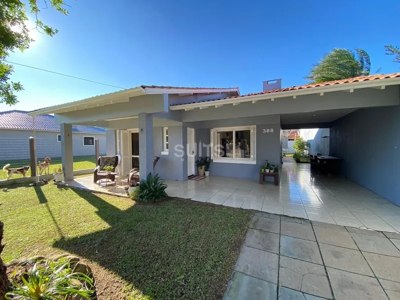 Excelente casa próxima ao mar no Centro de Xangri-Lá: 1ª foto da galeria de imagens do imóvel