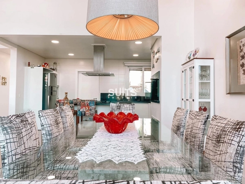 Excelente casa com uma linda área verde no Condomínio Rivieira: 5ª foto da galeria de imagens do imóvel