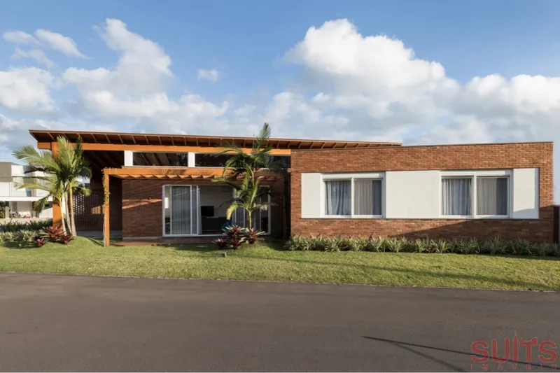 Excelente casa no condomínio Malibu: 2ª foto da galeria de imagens do imóvel