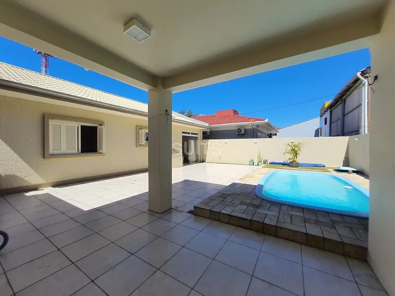 Excelente casa proximo do mar na praia de Noiva do Mar em Xangri-lá: 20ª foto da galeria de imagens do imóvel