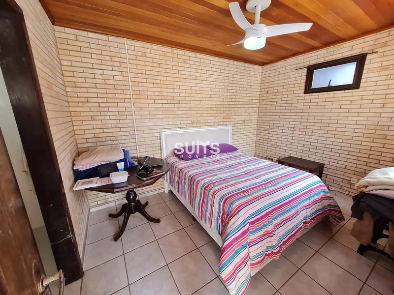 Casa à venda no centro de Xangri-lá!: 17ª foto da galeria de imagens do imóvel