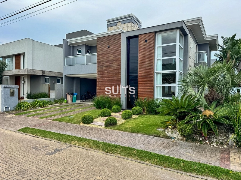 Excelente sobrado no condomínio Sea Coast: 2ª foto da galeria de imagens do imóvel