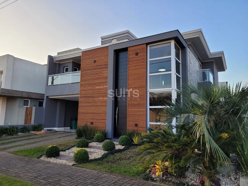 Excelente sobrado no condomínio Sea Coast: 1ª foto da galeria de imagens do imóvel