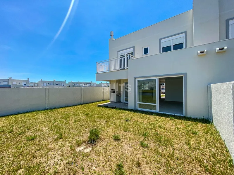 Unidade beira lago à venda no condomínio Páteo Marbella: 7ª foto da galeria de imagens do imóvel