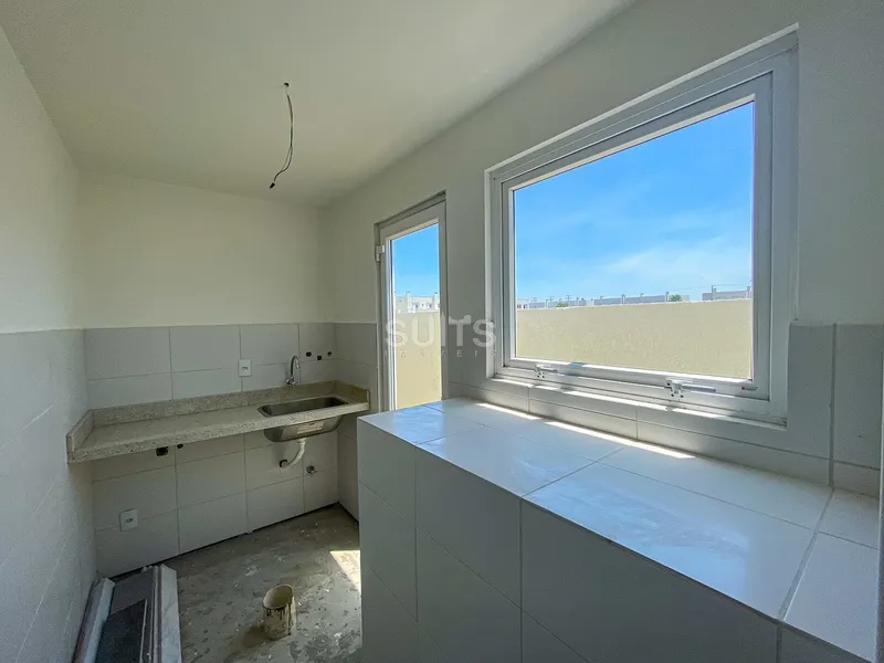 Unidade beira lago à venda no condomínio Páteo Marbella: 9ª foto da galeria de imagens do imóvel