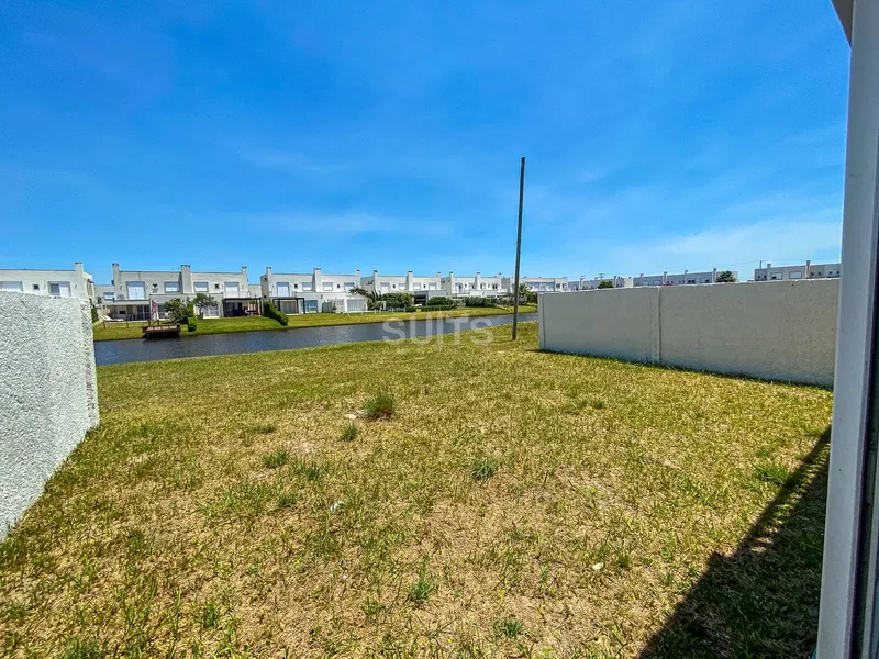 Unidade beira lago à venda no condomínio Páteo Marbella: 6ª foto da galeria de imagens do imóvel