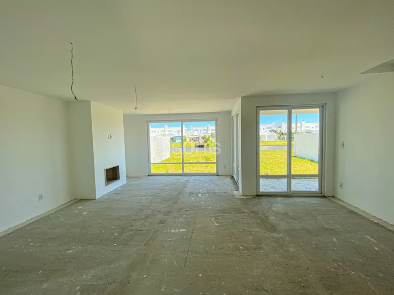 Unidade beira lago à venda no condomínio Páteo Marbella: 3ª foto da galeria de imagens do imóvel