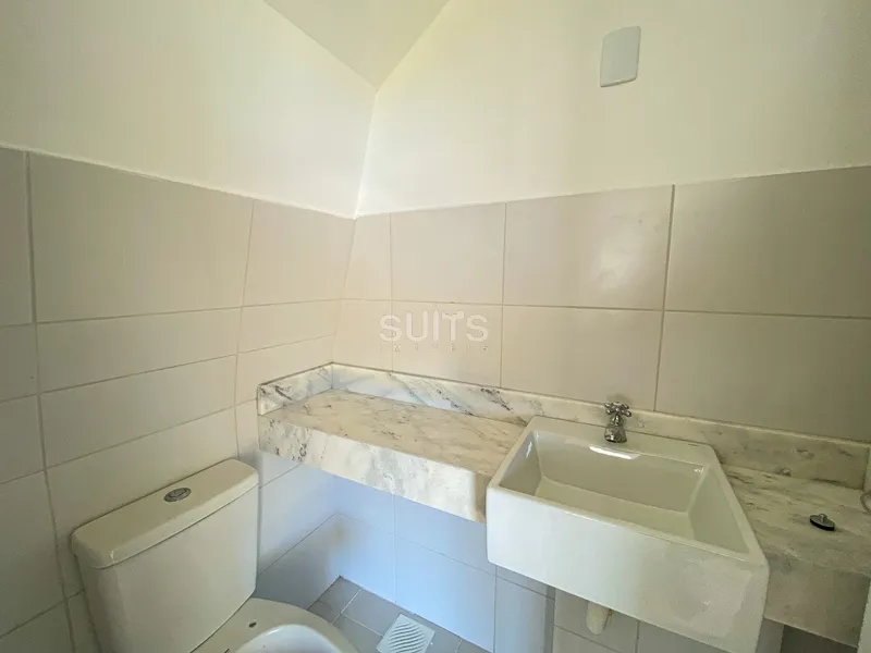 Unidade beira lago à venda no condomínio Páteo Marbella: 5ª foto da galeria de imagens do imóvel