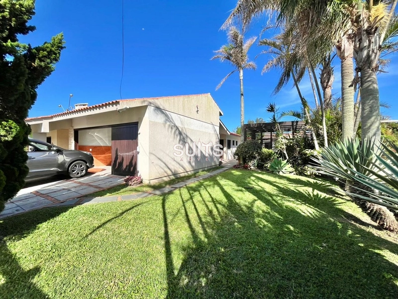 Excelente casa à venda no Centro : 4ª foto da galeria de imagens do imóvel