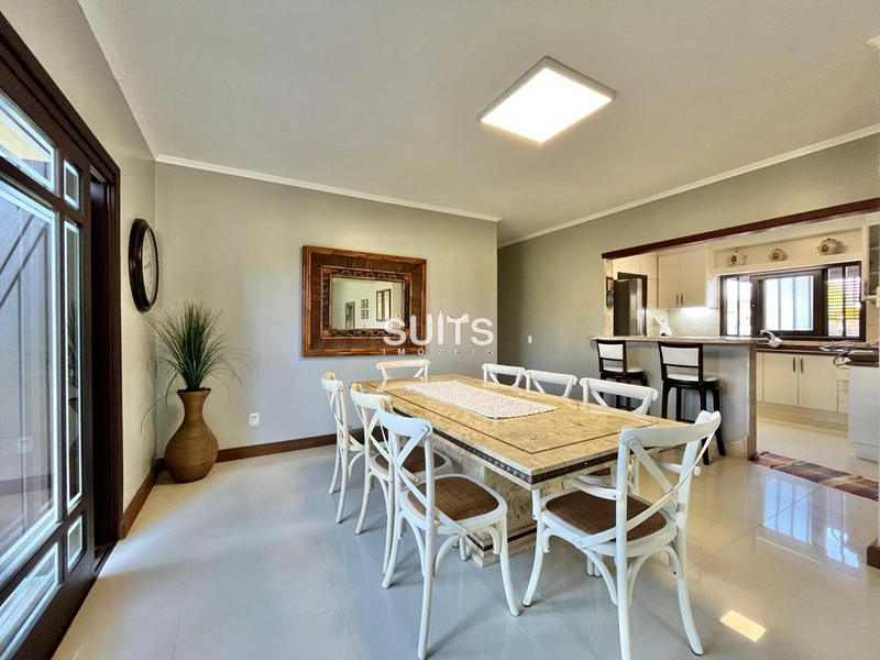 Excelente casa à venda no Centro : 8ª foto da galeria de imagens do imóvel