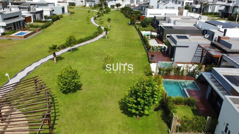 Excelente casa com fundos para área verde no condomínio Riviera: 47ª foto da galeria de imagens do imóvel