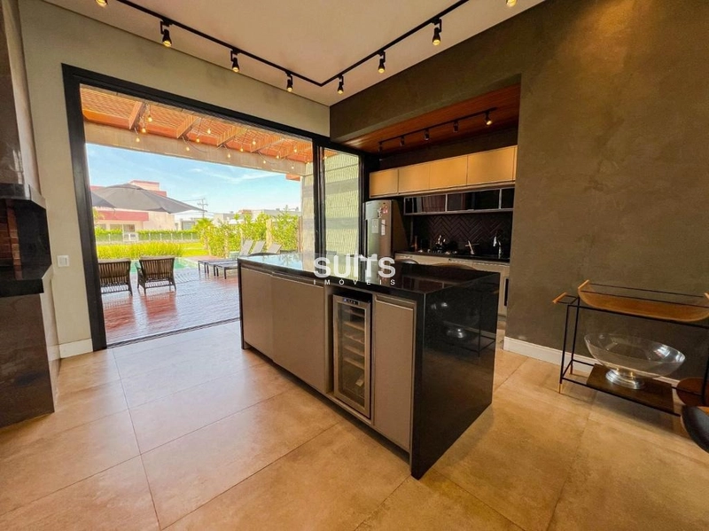 Excelente casa com fundos para área verde no condomínio Riviera: 10ª foto da galeria de imagens do imóvel