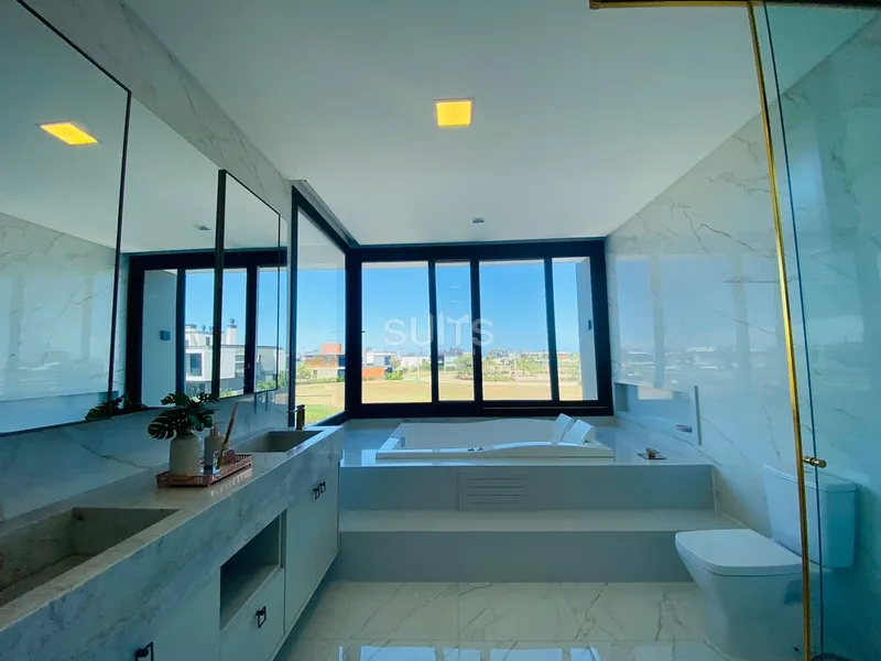 Linda casa de alto padrão no condomínio Sense: 35ª foto da galeria de imagens do imóvel