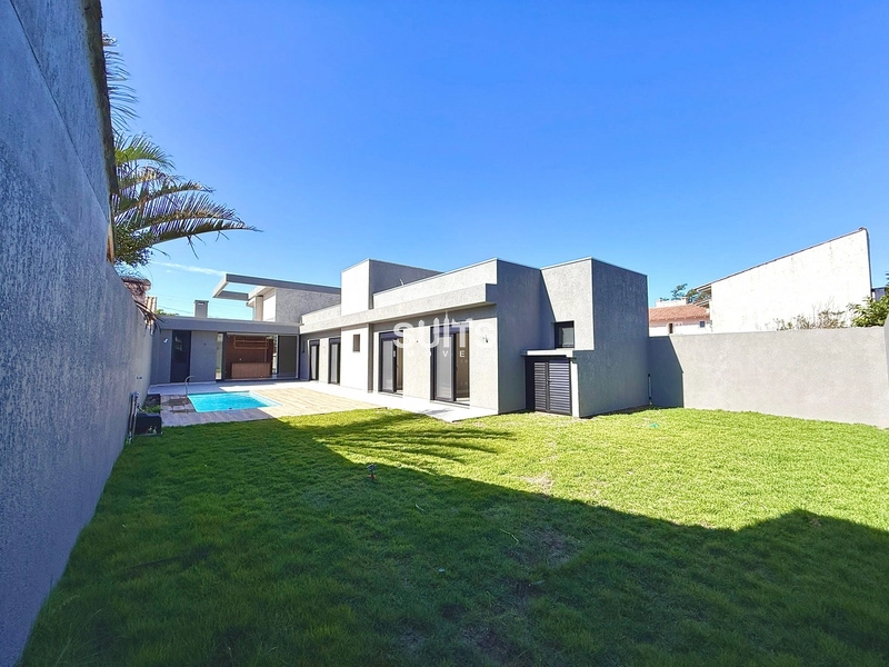 Excelente casa à 01 quadra do mar no Centro de Xangri-Lá: 20ª foto da galeria de imagens do imóvel