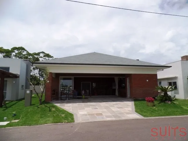 Excelente sobrado no condomínio Malibu: 1ª foto da galeria de imagens do imóvel