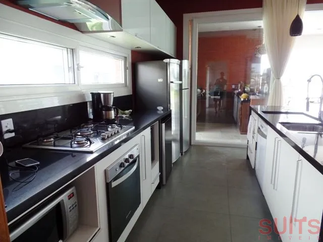 Excelente sobrado no condomínio Malibu: 9ª foto da galeria de imagens do imóvel