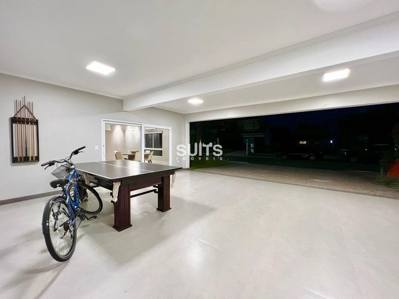 Mansão de esquina no Condomínio Condado de Capão: 9ª foto da galeria de imagens do imóvel