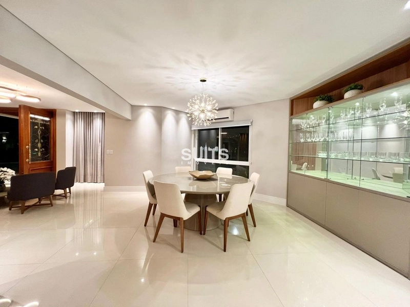 Mansão de esquina no Condomínio Condado de Capão: 20ª foto da galeria de imagens do imóvel