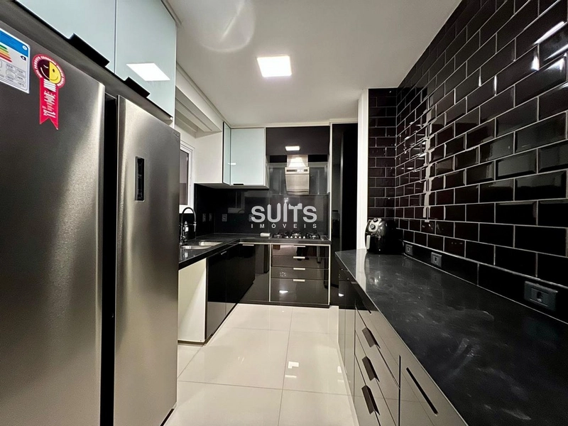 Mansão de esquina no Condomínio Condado de Capão: 7ª foto da galeria de imagens do imóvel