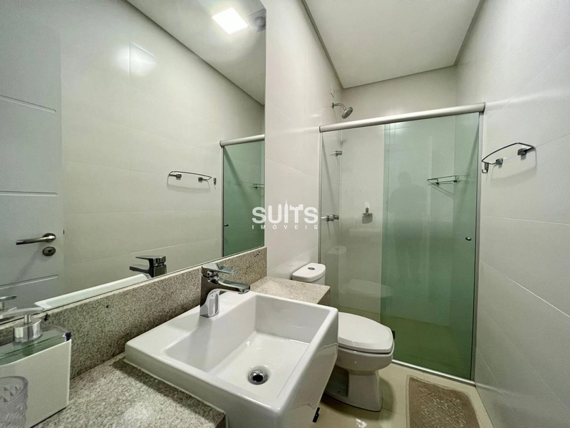 Mansão de esquina no Condomínio Condado de Capão: 33ª foto da galeria de imagens do imóvel