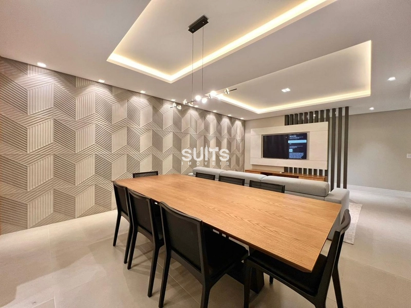 Mansão de esquina no Condomínio Condado de Capão: 4ª foto da galeria de imagens do imóvel