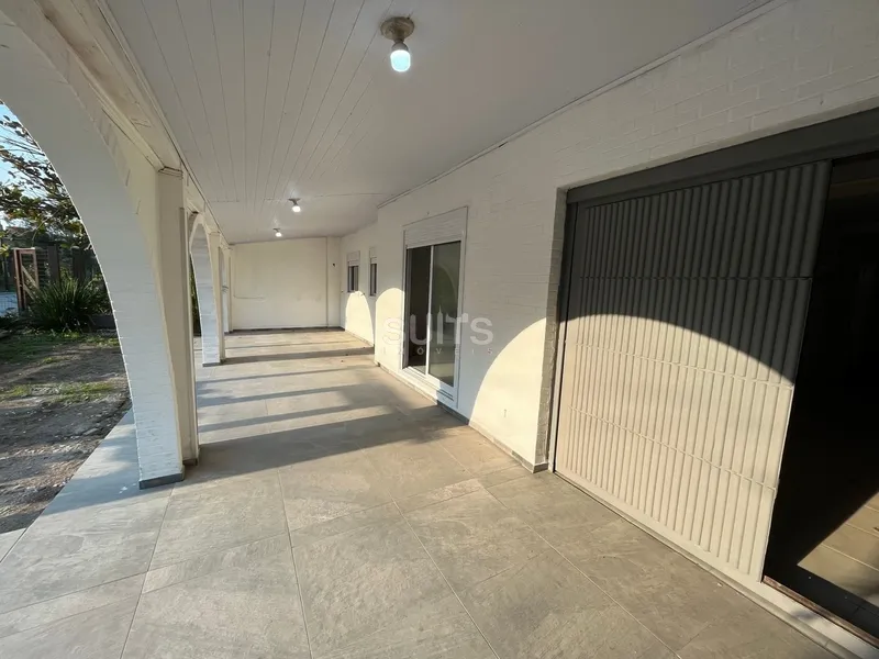 Excelente casa á 01 quadra do mar na praia de Rainha do Mar: 3ª foto da galeria de imagens do imóvel