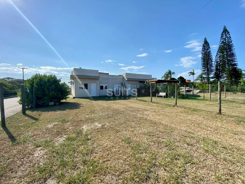 Linda casa geminada à venda na praia de Remanso em Xangri-Lá.: 3ª foto da galeria de imagens do imóvel