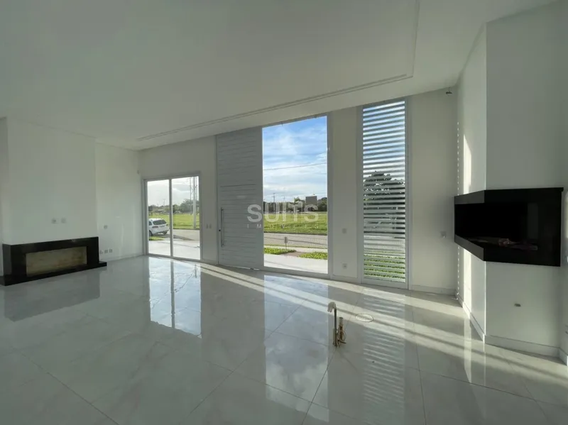 Excelente casa com piscina no Bairro Planejado Santorini: 8ª foto da galeria de imagens do imóvel